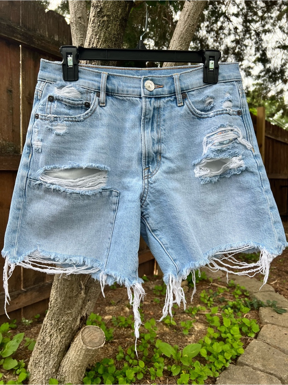 AE American Eagle Bermuda 100% Cotton Jean shorts destroyed cottage 90’s 4 JORTS